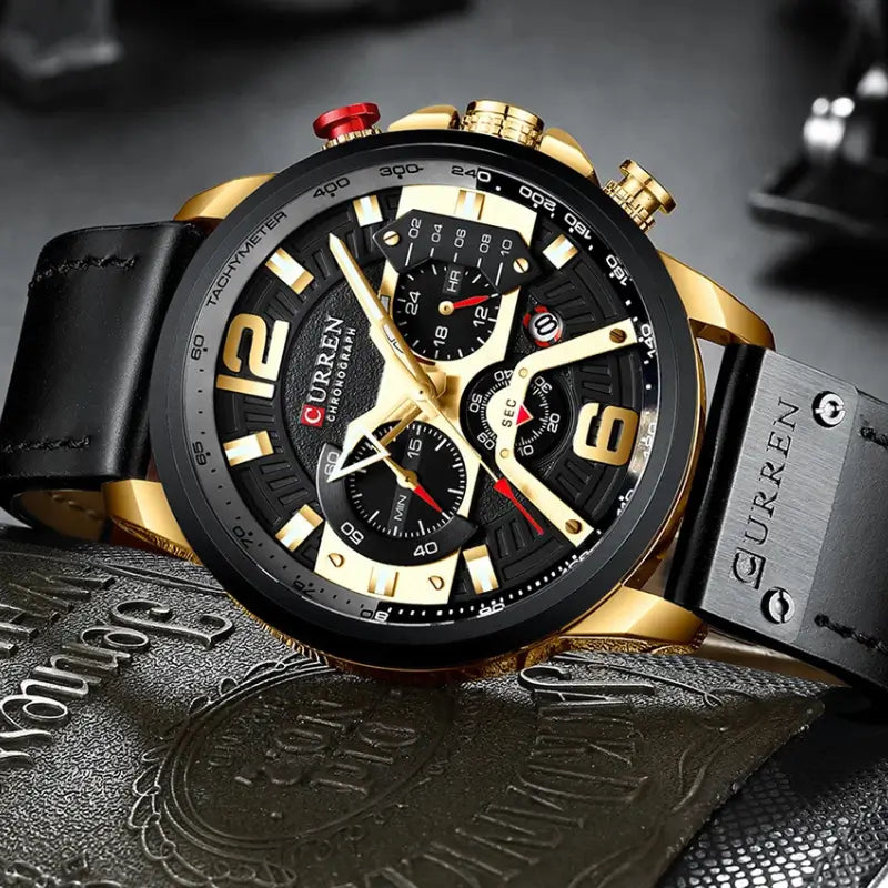 Relógio elegante preto e dourado para homem