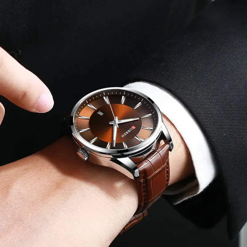 Relógio moderno castanho para masculino
