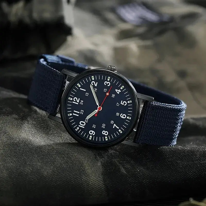 Relógio para homem com bracelete azul