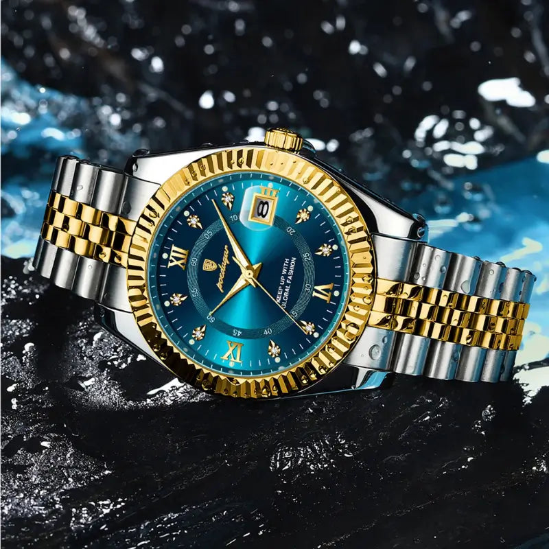 Relógio de luxo prateado e dourado com mostrador azul para homem