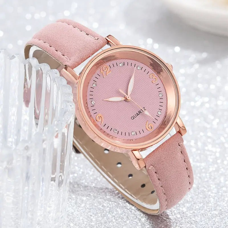 Relógio rosa para mulher com bracelete em couro